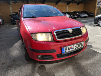Osobné motorové vozidlo/M Popis k obrázku ponuke nebol pridaný
