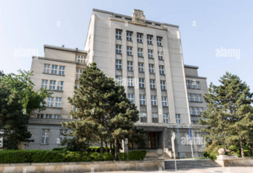 1. nadzemn&eacute; podlažie, časť chodby o v&yacute;mere 1 m2