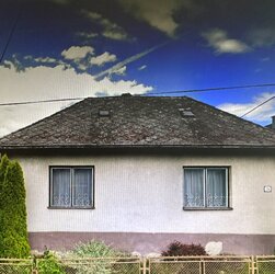 Podiel 1/3 na dome s príslušenstvom a pozemkami k.ú. Hažín nad Cirochou