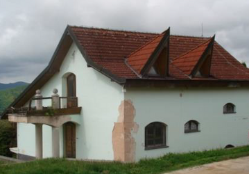 VEA /3. kolo/: Rodinný dom so súp. č. 2228 /bez pozemku/ na Krásnohorskej ulici č. 63 v k.ú. Rožňava Rodinný dom so súp. č. 2228, Rožňava