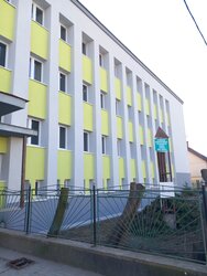 administrat&iacute;vna budova