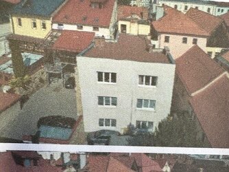 Rodinn&yacute; dom č.16