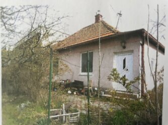Rodinný dom s pozemkom k.ú. Levice Rodinný dom Levice